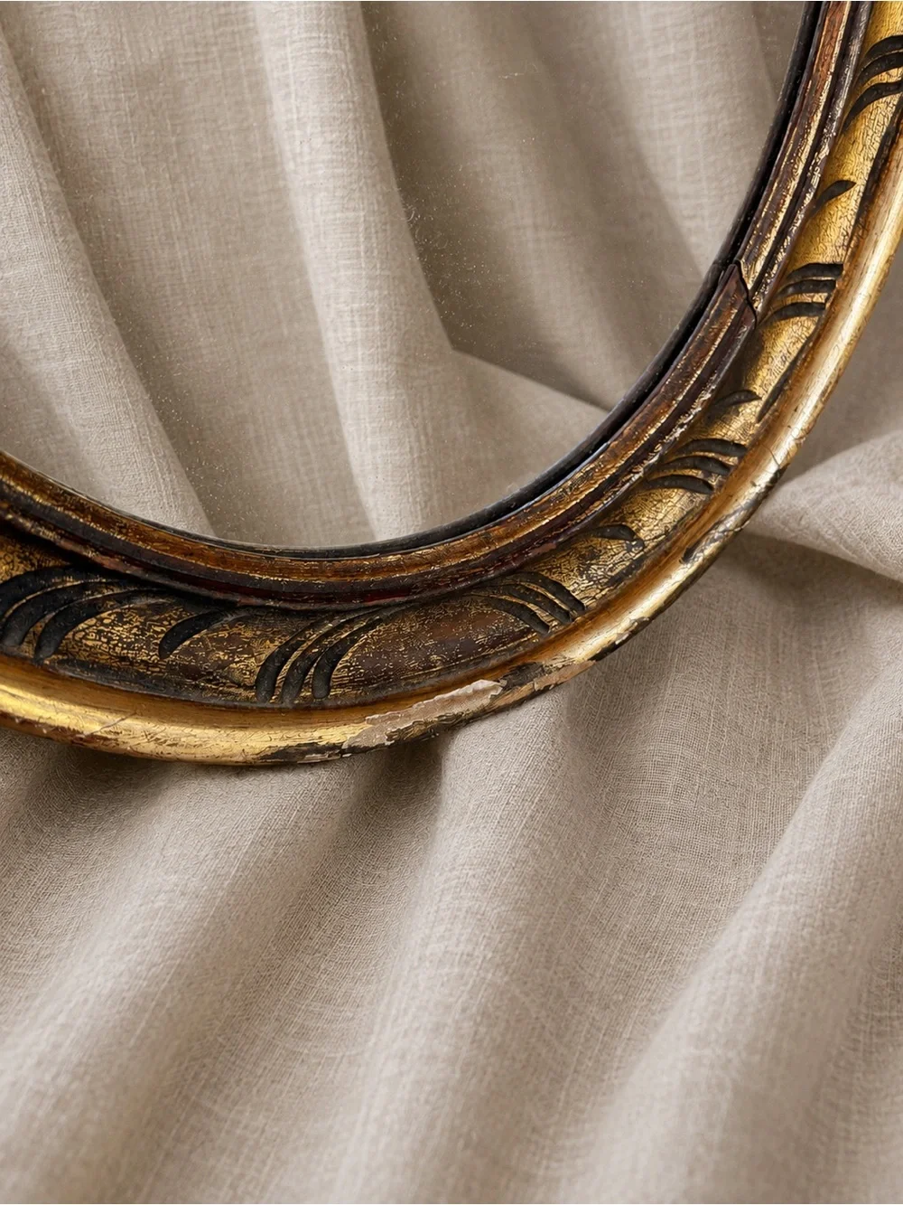 Antique 19th-Century French Giltwood Oval Rocaille Mirror